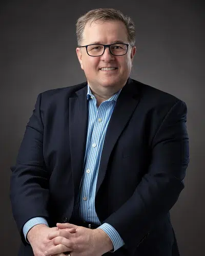 Brad_Hennen_bio